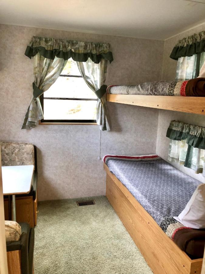 Отель Garden Bay Hideaway - Glamping & Rv Экстерьер фото
