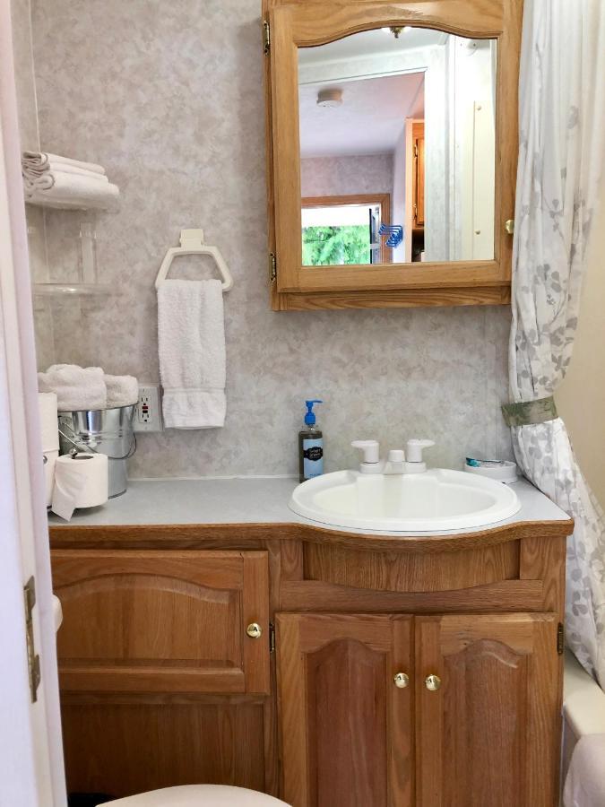 Отель Garden Bay Hideaway - Glamping & Rv Экстерьер фото