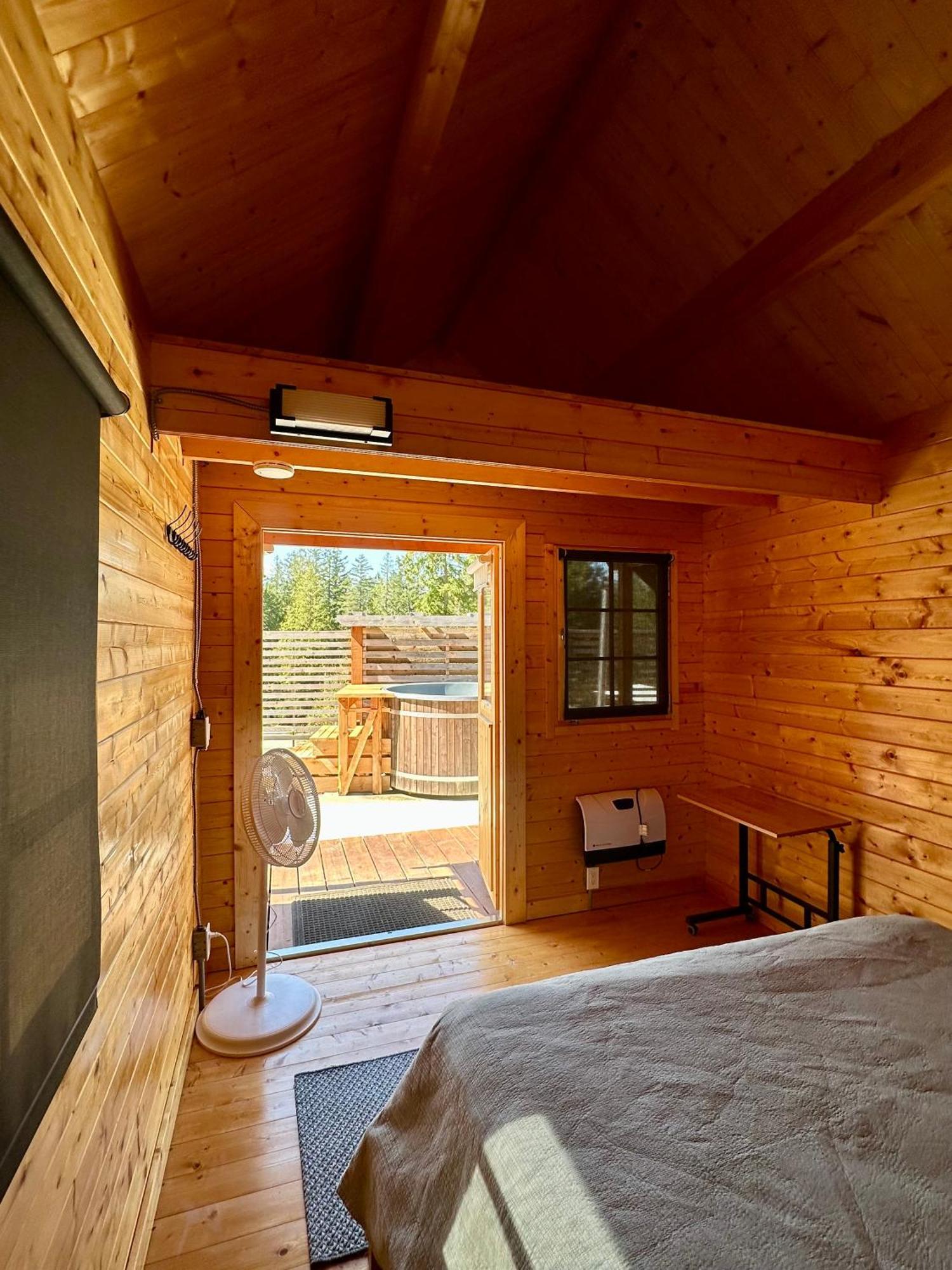 Отель Garden Bay Hideaway - Glamping & Rv Экстерьер фото